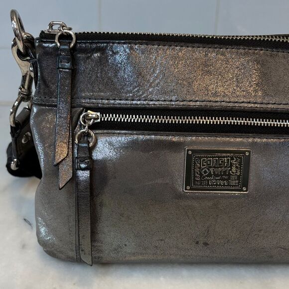 Coach Poppy Hippie Collection Metallic Leather Shoulder Crossbody Bag Y2K - Picture 3 of 16